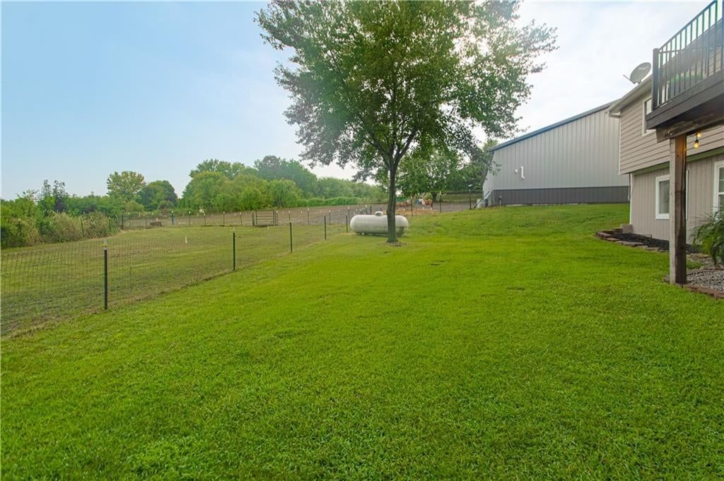 14309 Anchor Avenue — photo 40