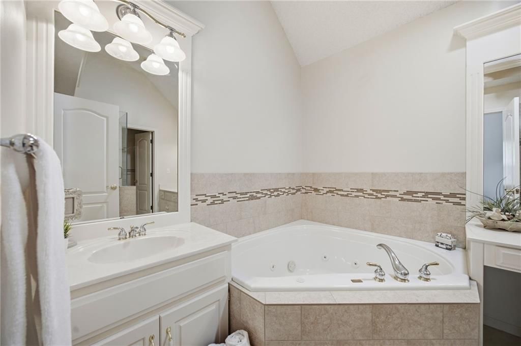 15802 S Lindenwood Drive — photo 32