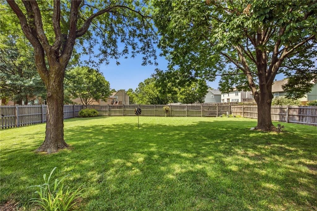 15802 S Lindenwood Drive — photo 42