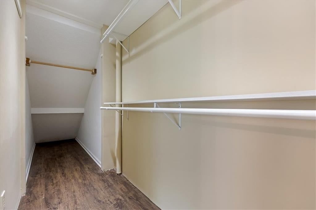 9601 W 127th Terrace — photo 33