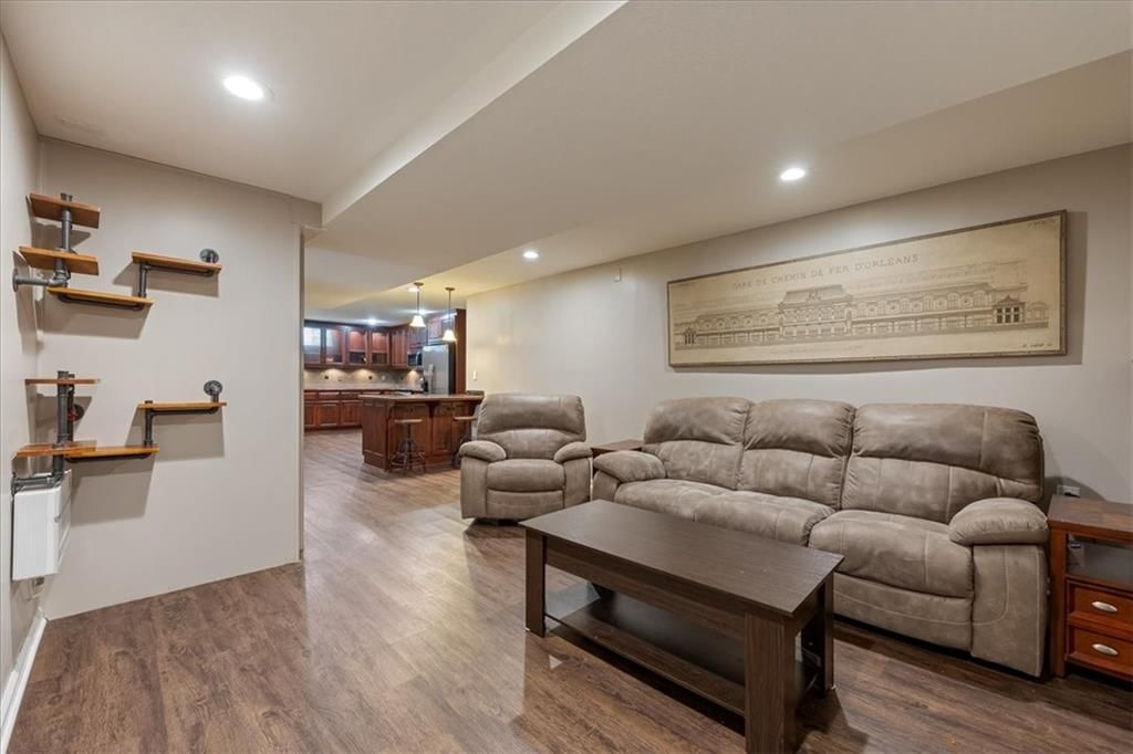9601 W 127th Terrace — photo 35