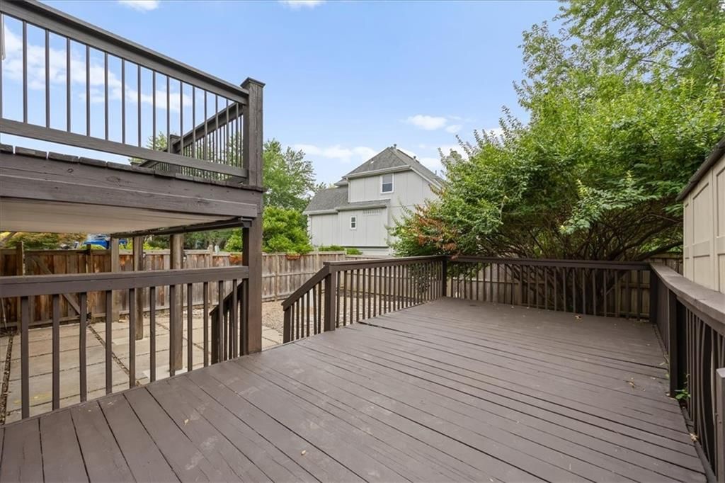 9601 W 127th Terrace — photo 45