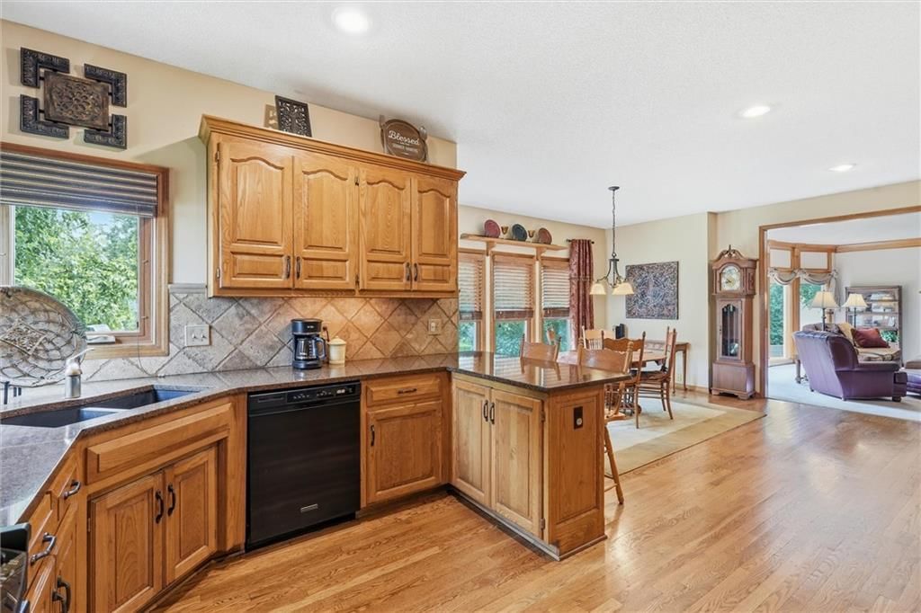 17835 W 69th Street — photo 6