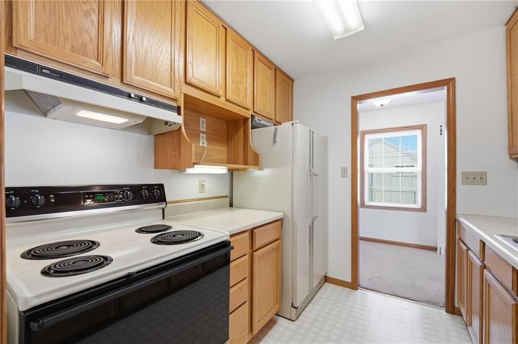 1412 E 23rd Avenue — photo 13