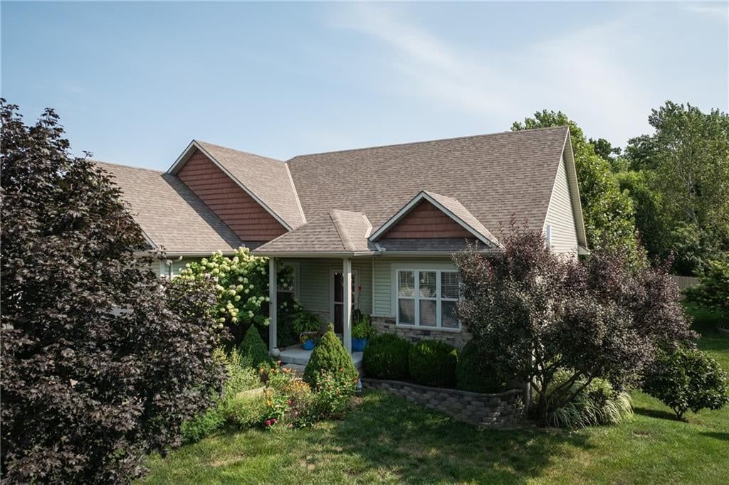 627 Oakmont Drive — photo 5
