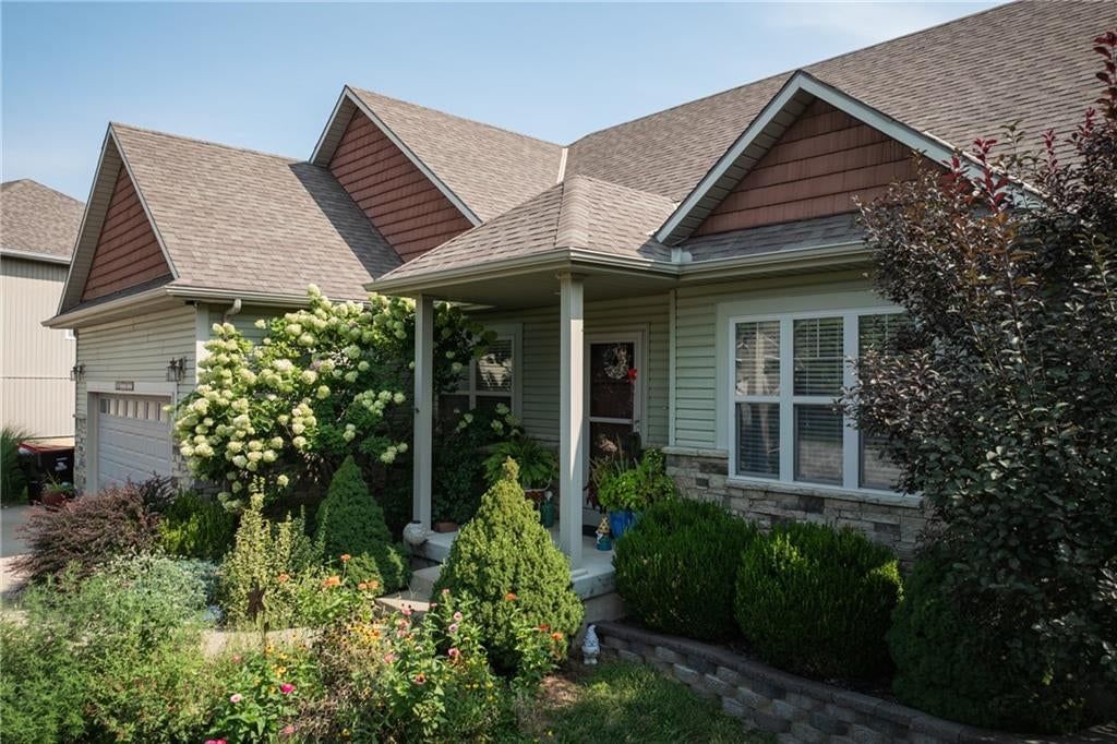 627 Oakmont Drive — photo 6