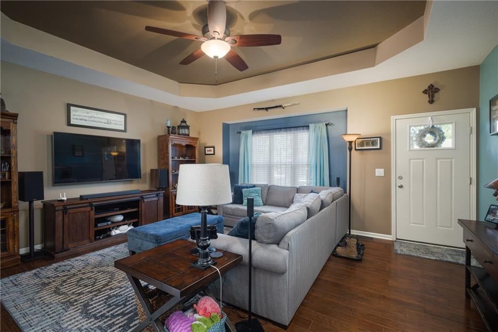 627 Oakmont Drive — photo 10