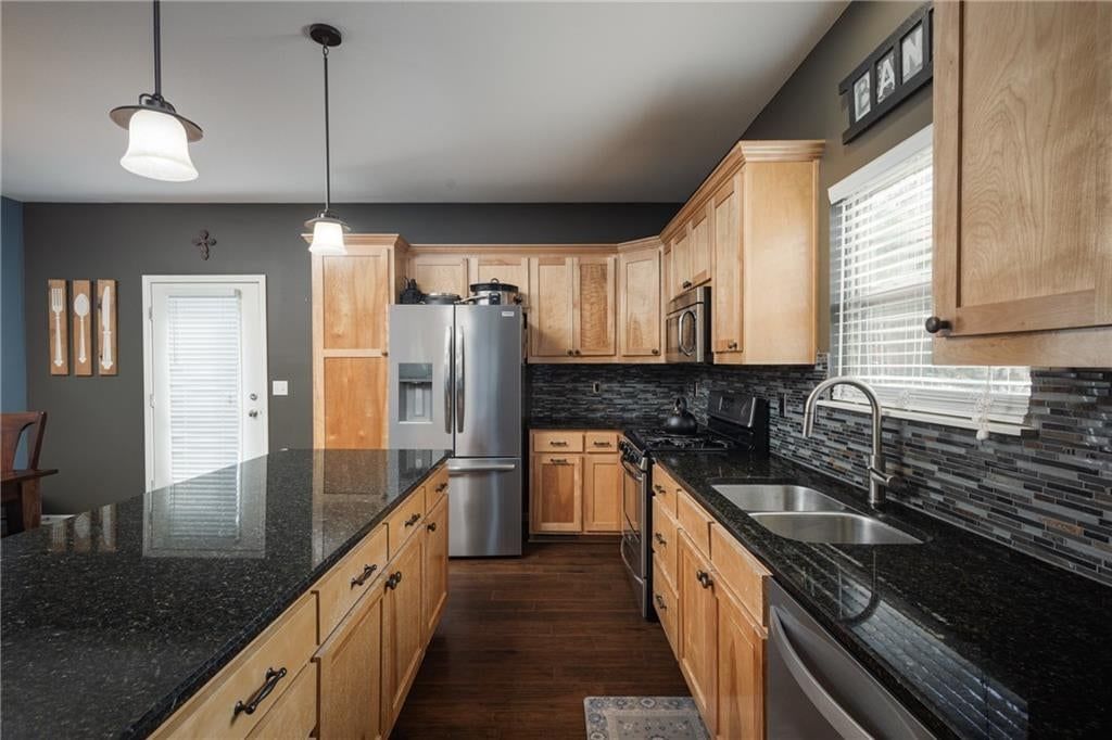 627 Oakmont Drive — photo 17