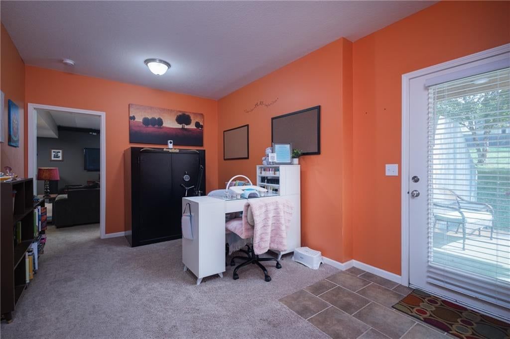 627 Oakmont Drive — photo 34