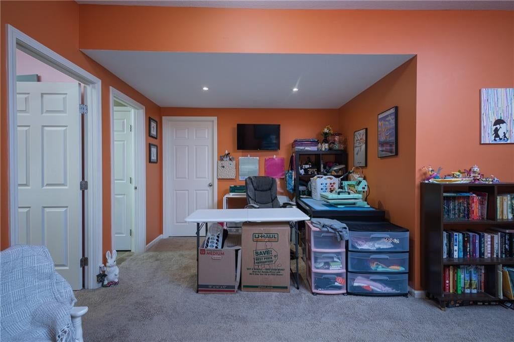 627 Oakmont Drive — photo 35