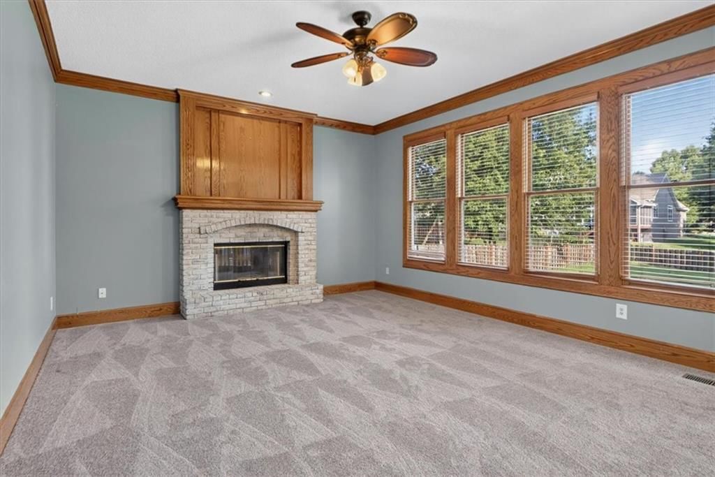 1037 SW Sunflower Drive — photo 12