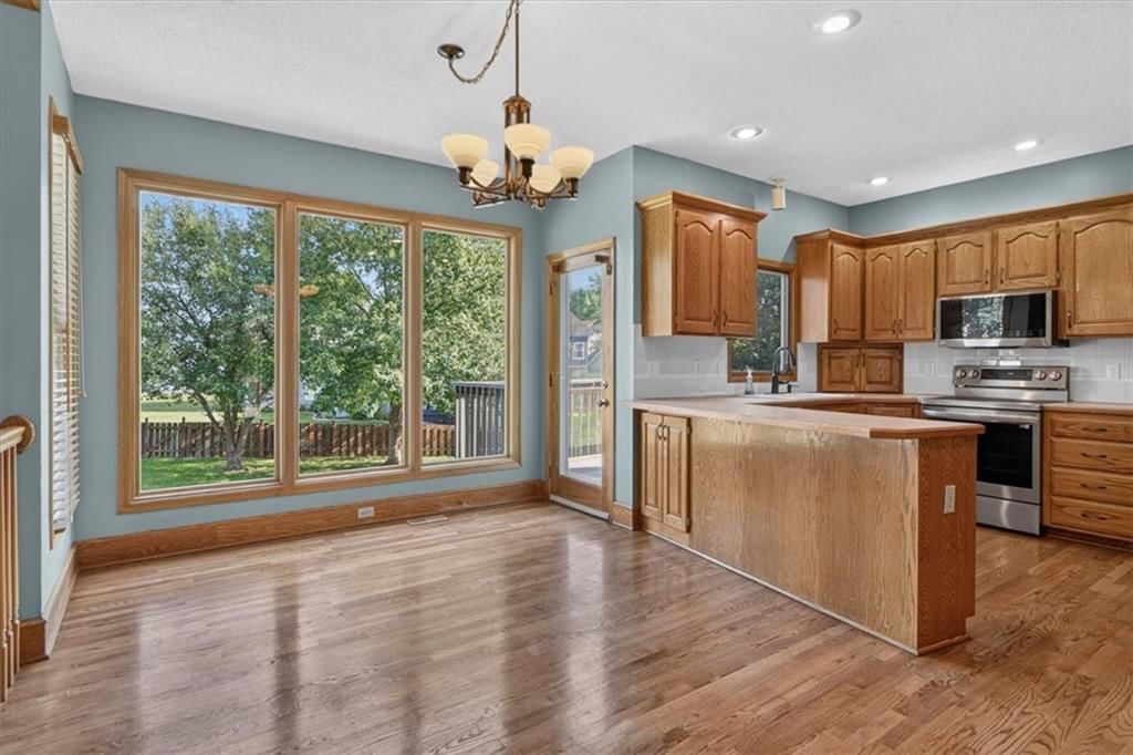 1037 SW Sunflower Drive — photo 17