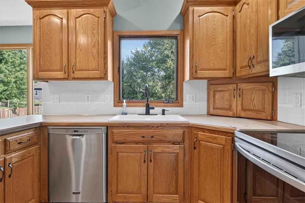 1037 SW Sunflower Drive — photo 24