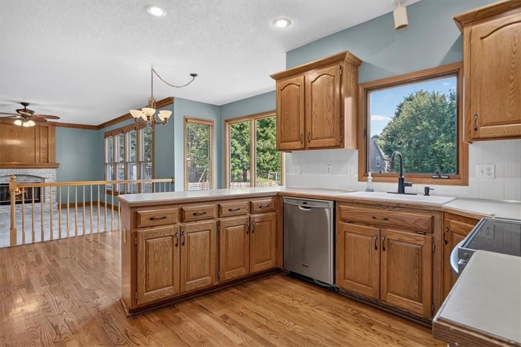 1037 SW Sunflower Drive — photo 25