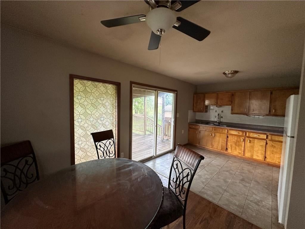 8404 Booth Avenue — photo 3