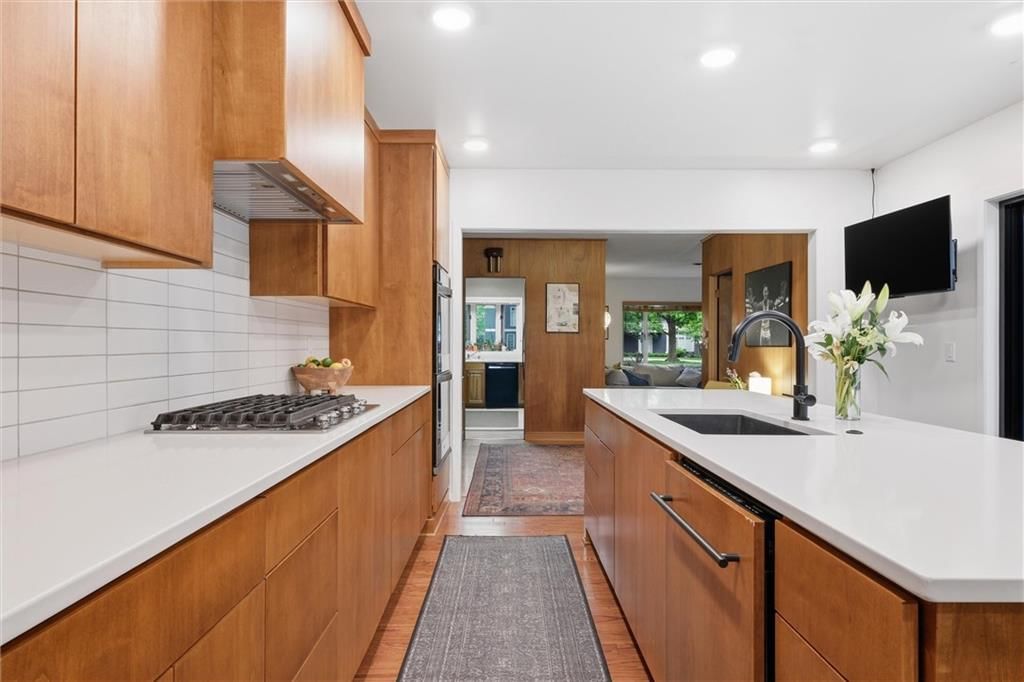 1506 University Drive — photo 18