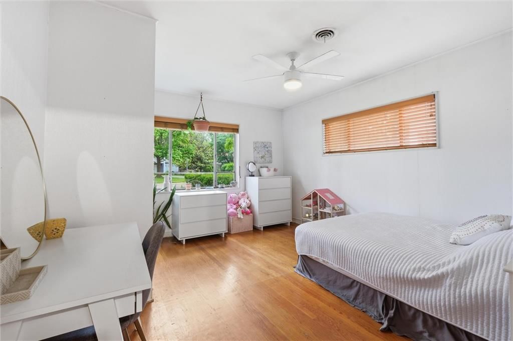 1506 University Drive — photo 30