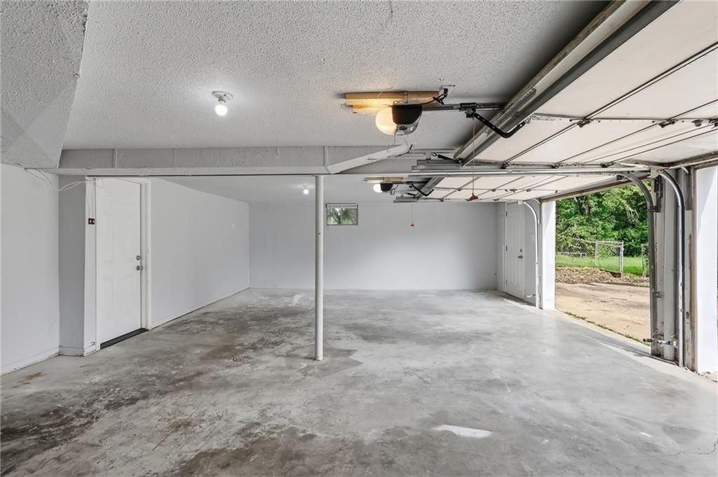 8705 Tennessee Avenue — photo 32