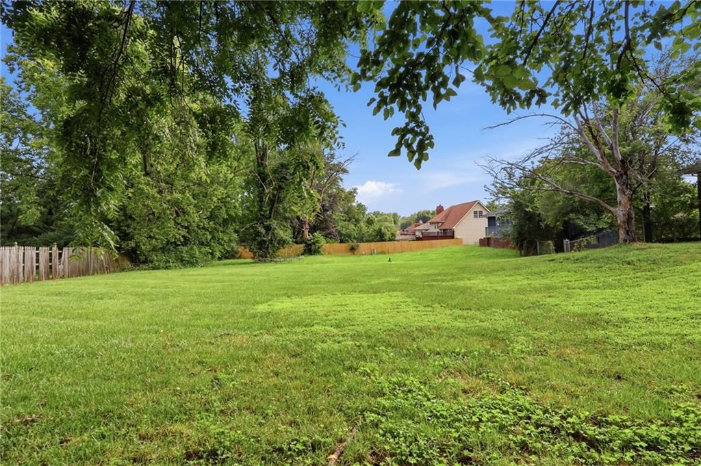 8705 Tennessee Avenue — photo 35