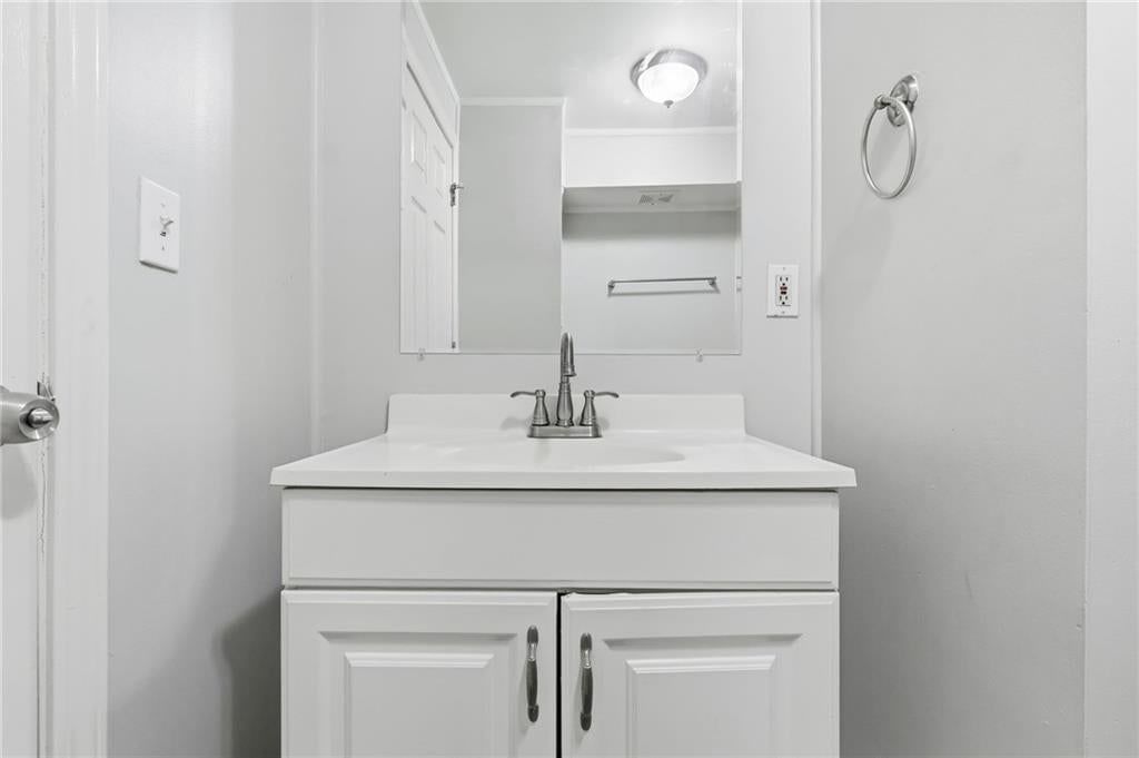 6108 N Charlotte Street — photo 23