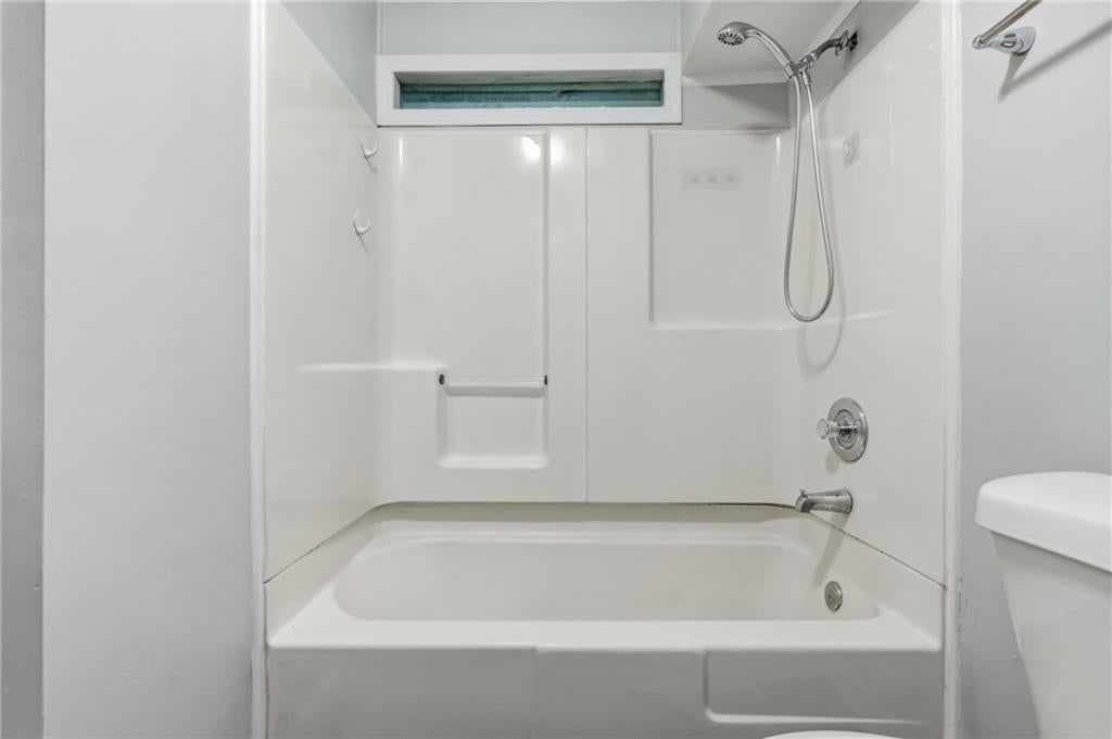 6108 N Charlotte Street — photo 24