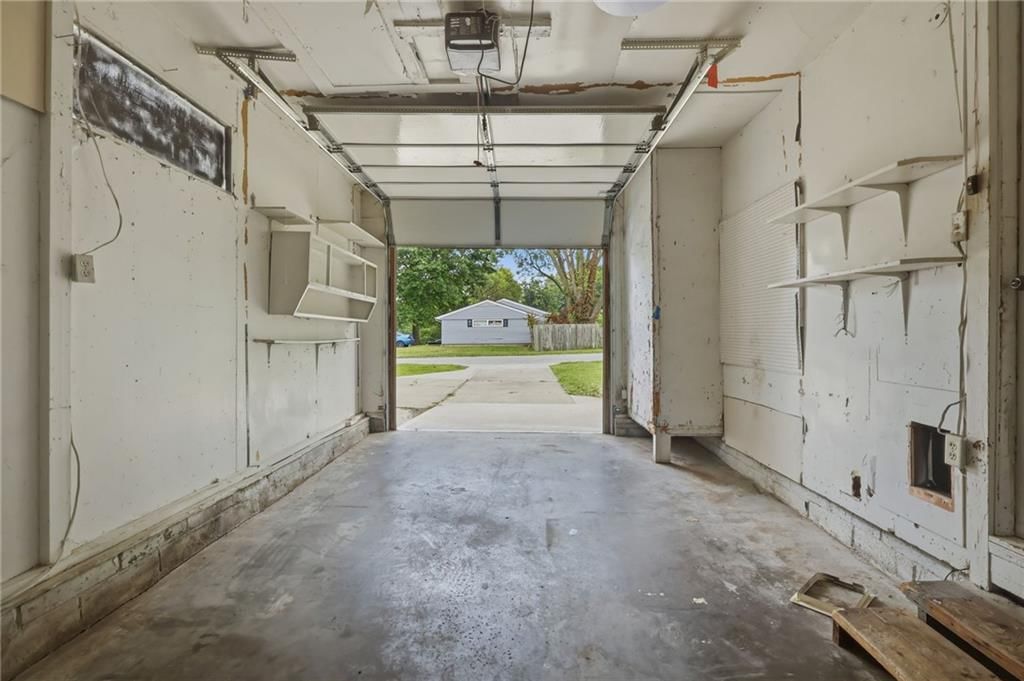 6108 N Charlotte Street — photo 26