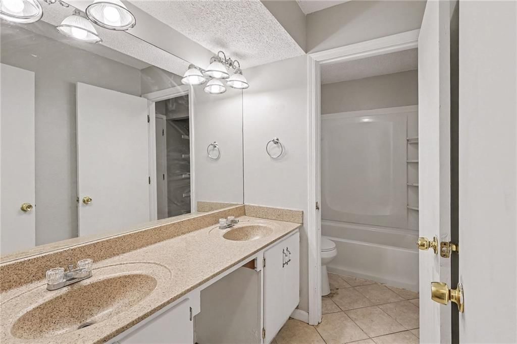 1110 R D Mize Road — photo 8