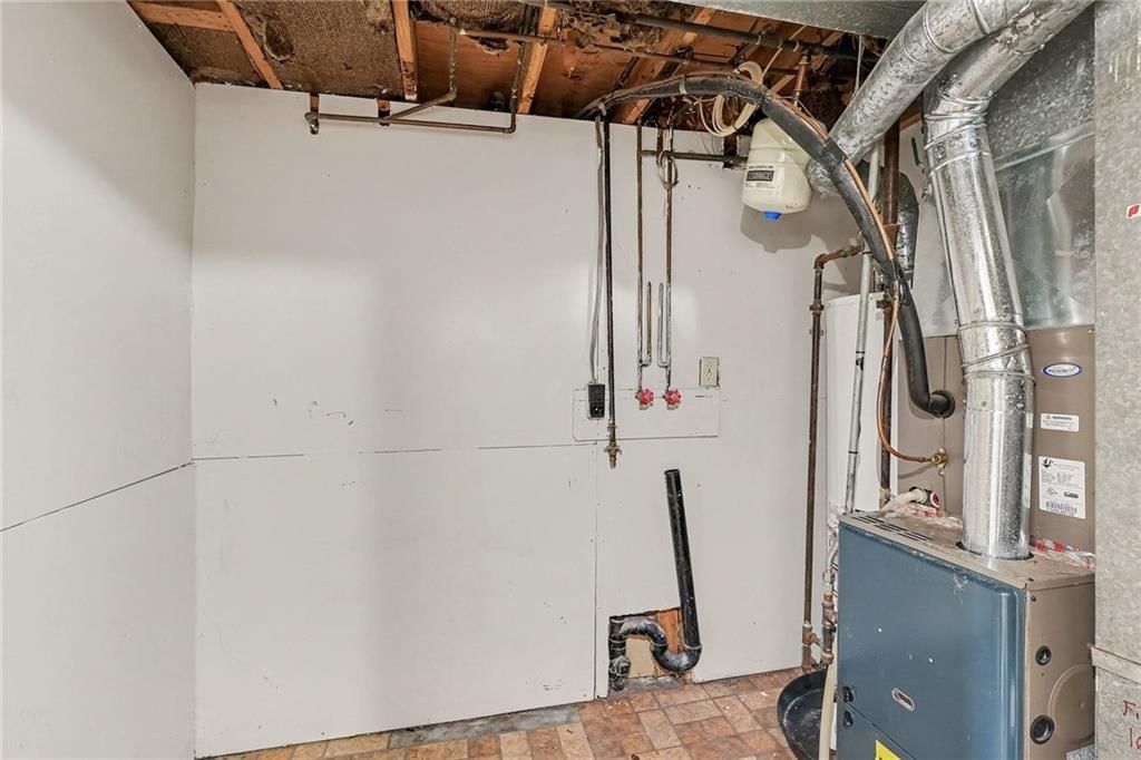 1110 R D Mize Road — photo 11