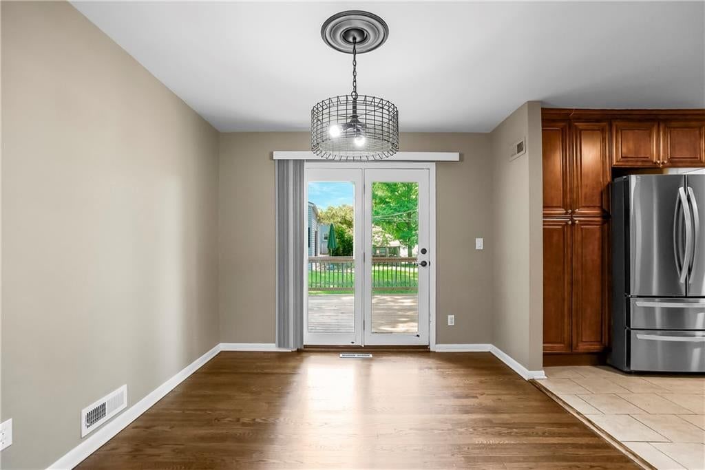 10200 Outlook Drive — photo 6
