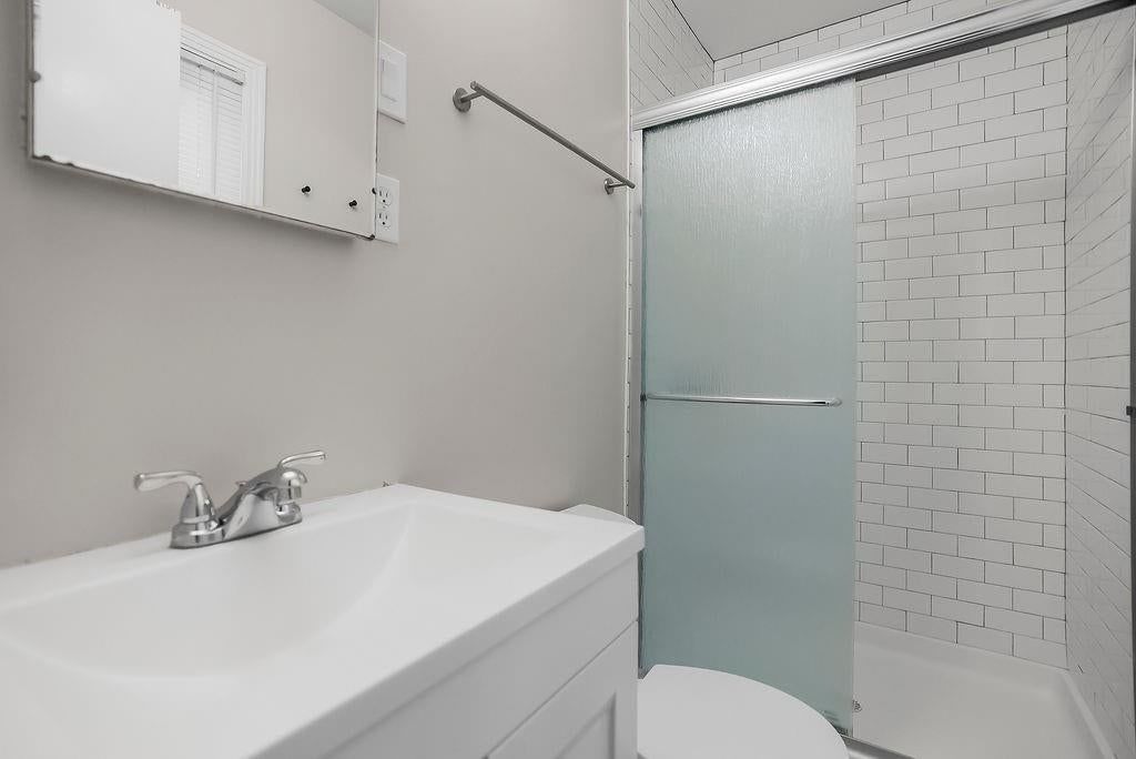 10200 Outlook Drive — photo 9