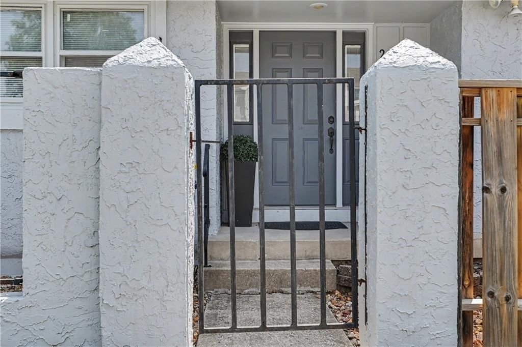 221 Woodbridge Lane — photo 31