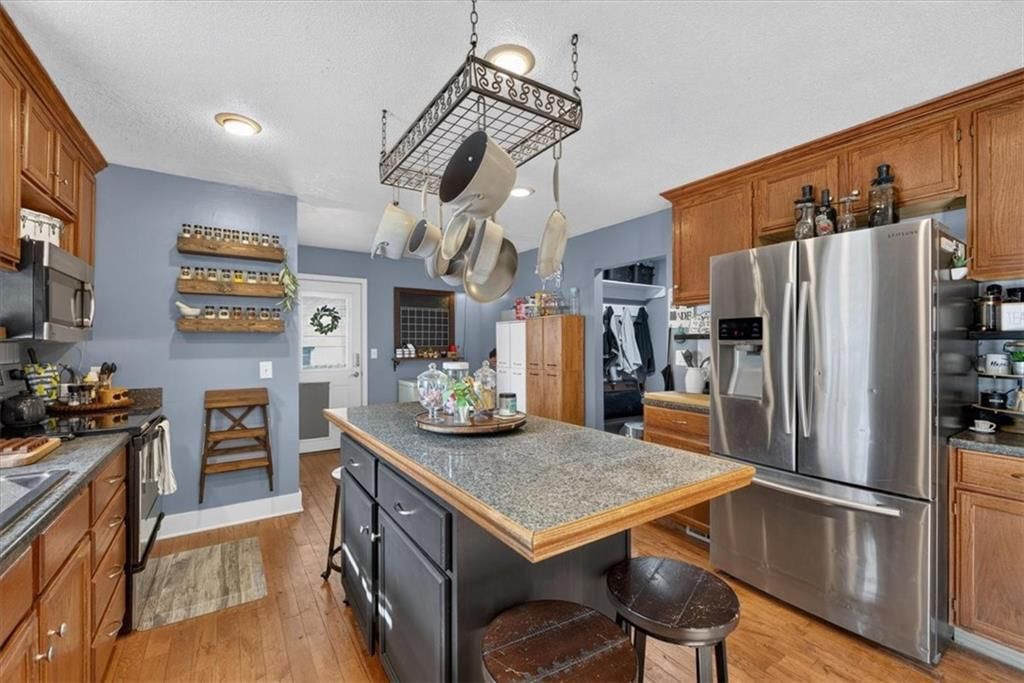3908 S Stayton Avenue — photo 15