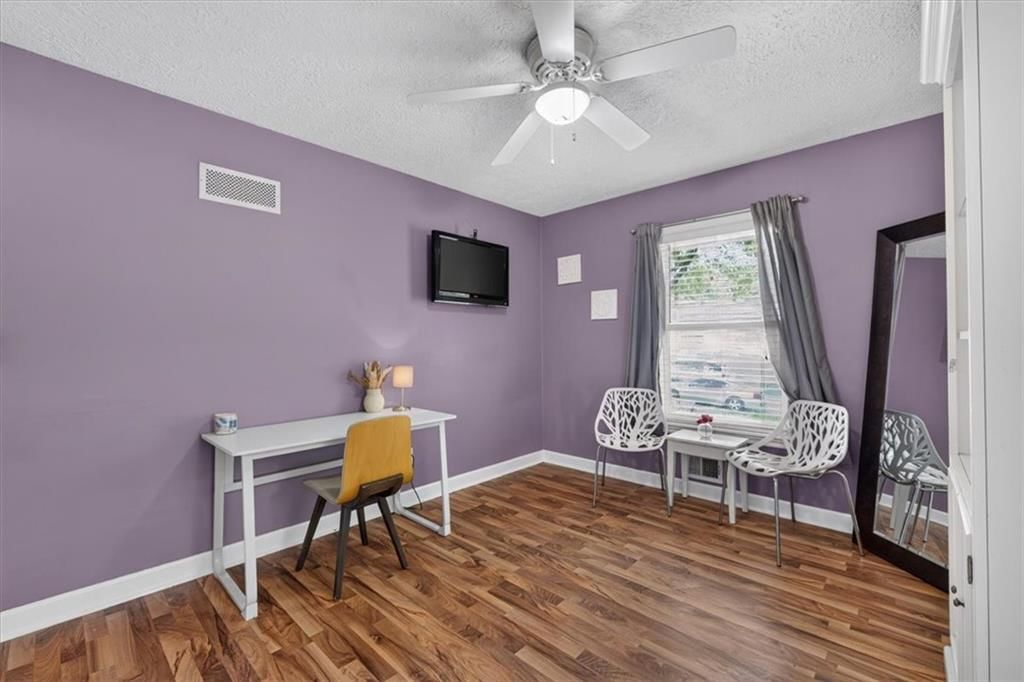3908 S Stayton Avenue — photo 25