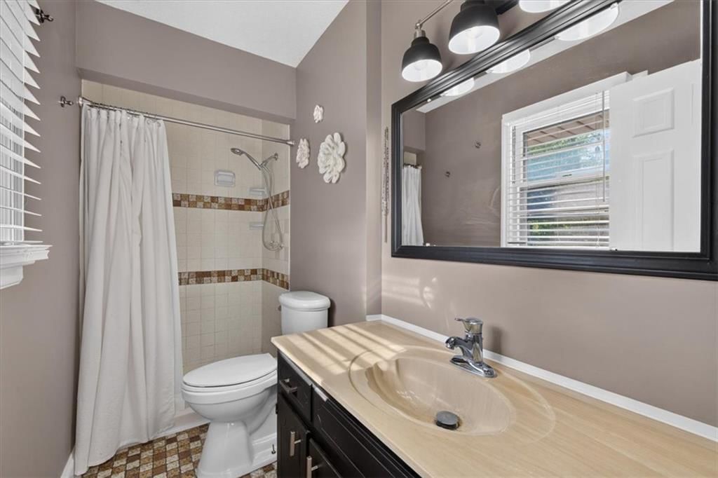3908 S Stayton Avenue — photo 27