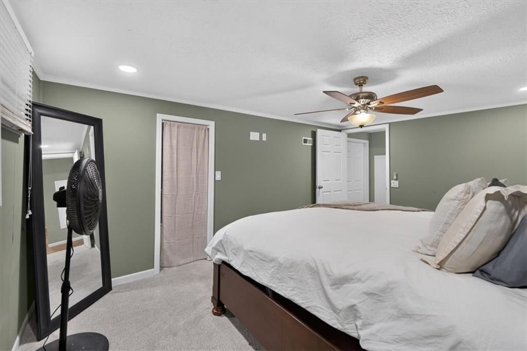 3908 S Stayton Avenue — photo 40