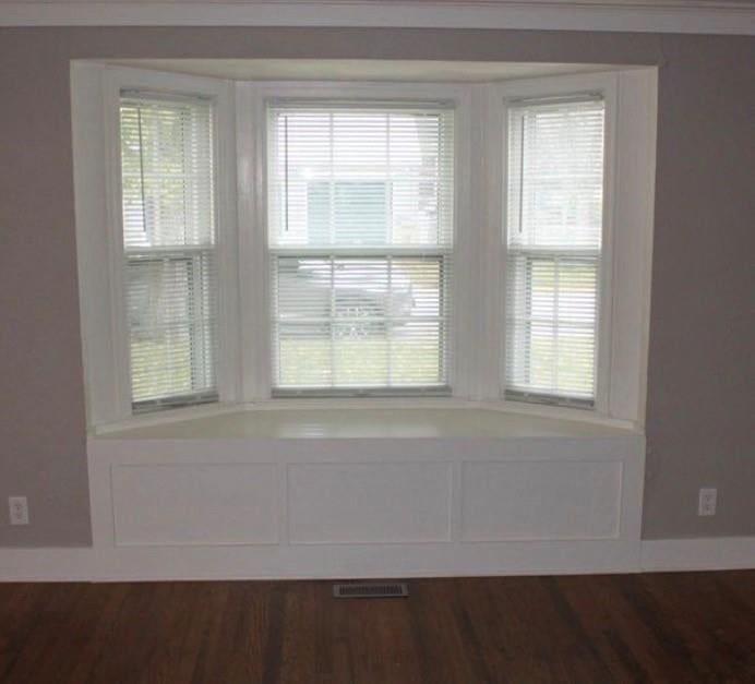332-334 E 26th Avenue, North Kansas City, MO