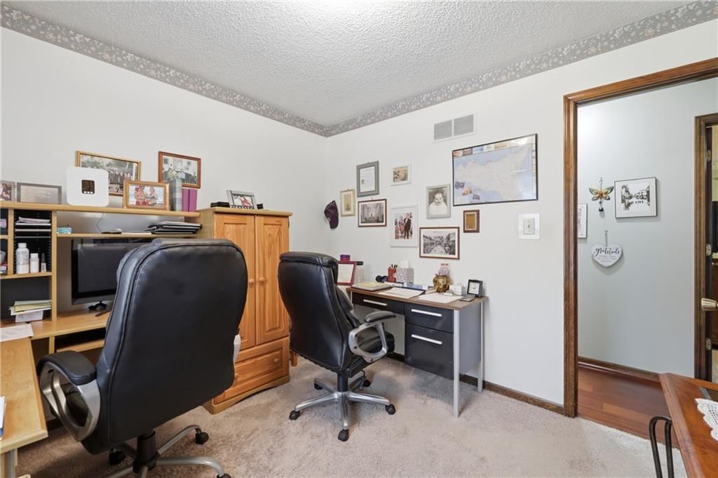 4680 N OLIVE Street — photo 9