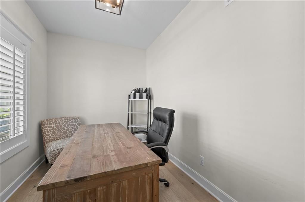 5999 N Oak Creek Court — photo 9