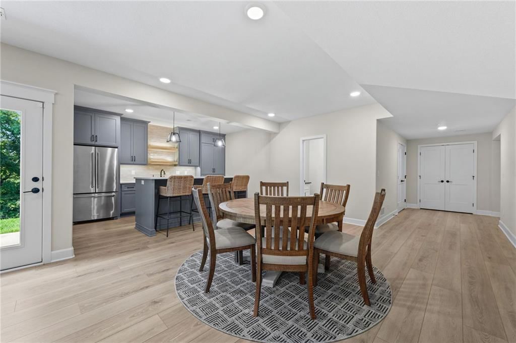 5999 N Oak Creek Court — photo 21