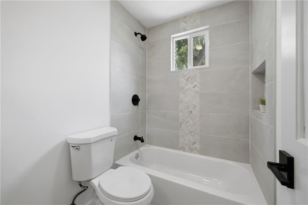 4609 Llyod Street — photo 7