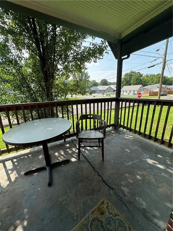 1701 E MECHANIC Avenue — photo 10