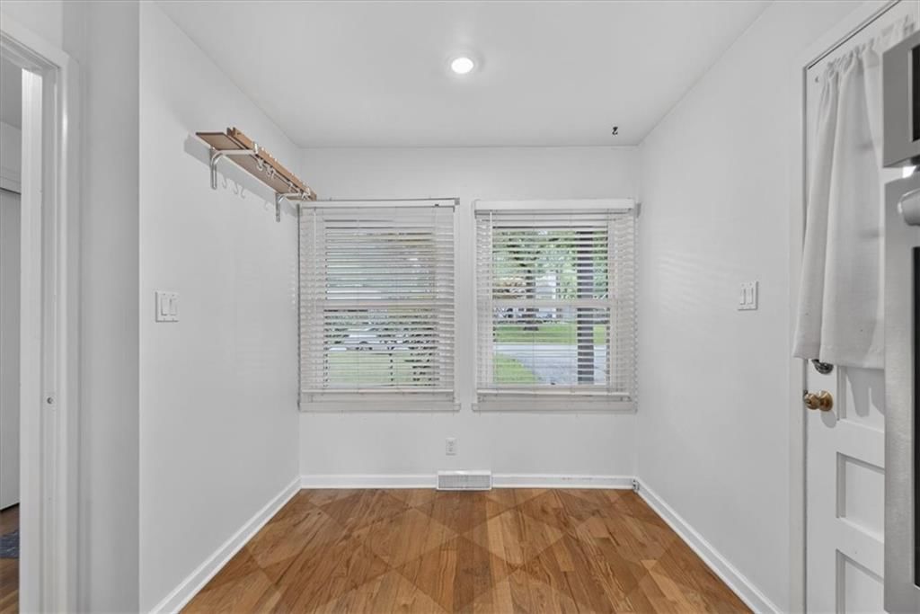 5714 W 77th Terrace — photo 18