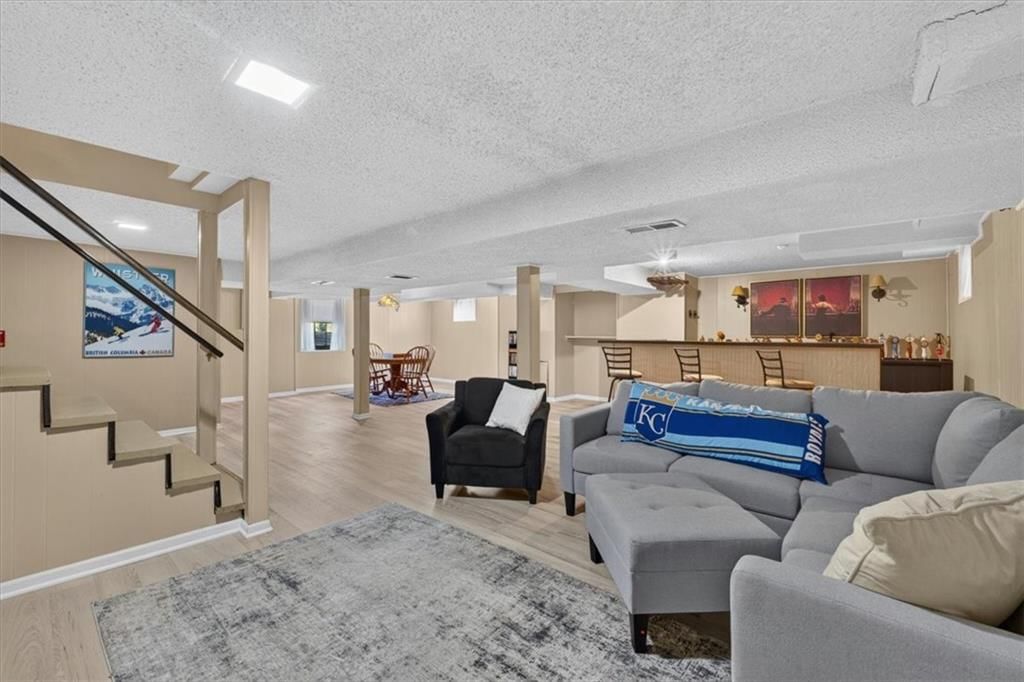 5714 W 77th Terrace — photo 19