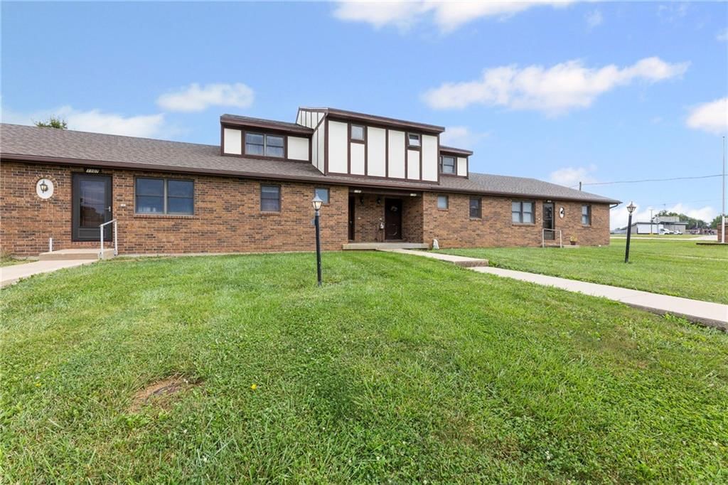 1107 Jeff Circle — photo 2