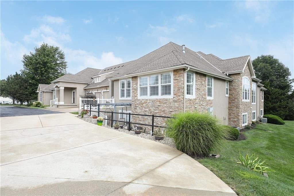 11575 S Bell Court Drive — photo 3