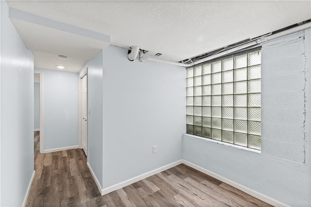 6104 N Euclid Avenue — photo 4