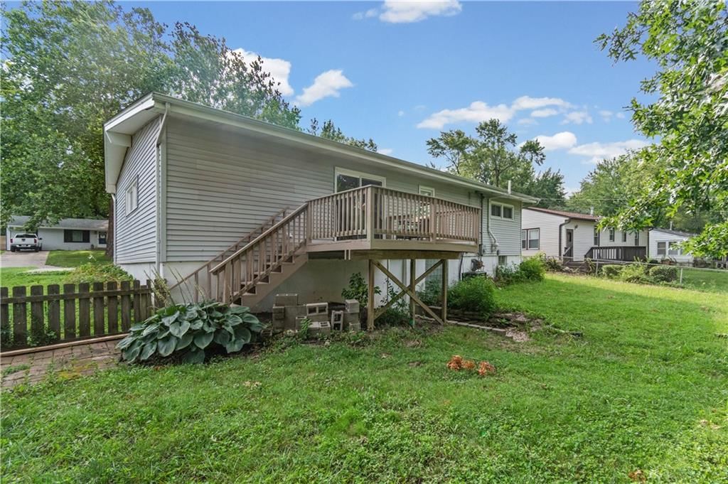 6104 N Euclid Avenue — photo 11