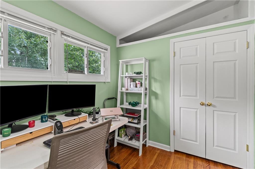 6104 N Euclid Avenue — photo 28