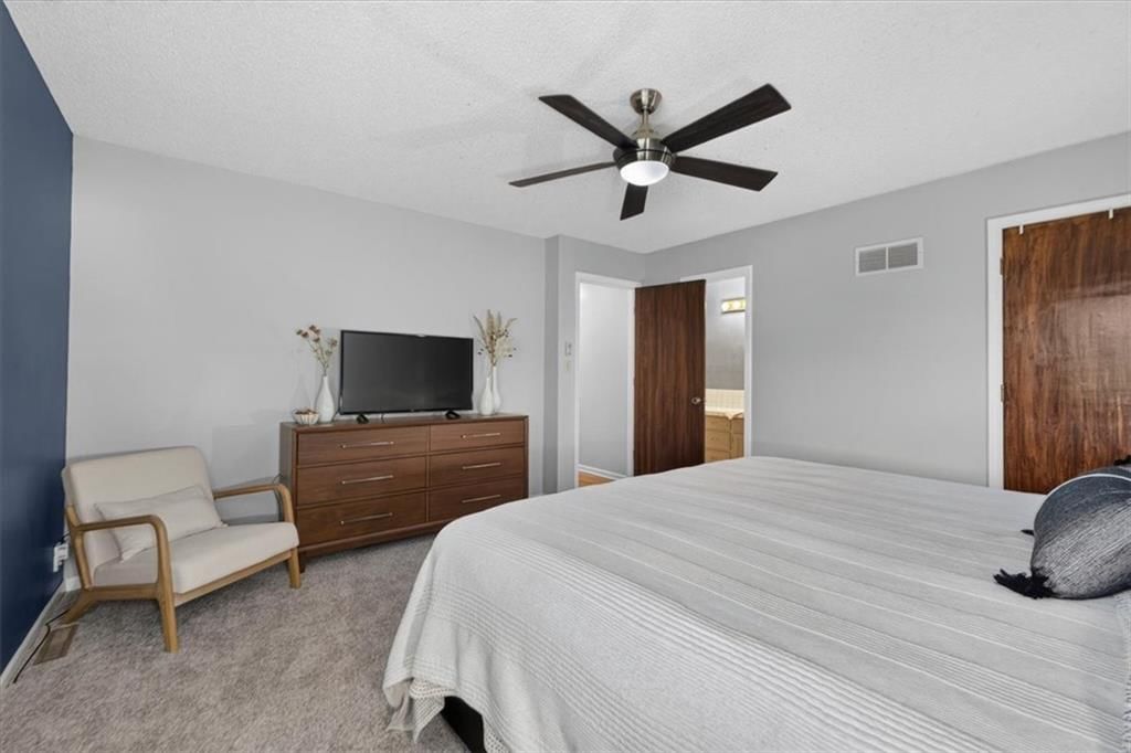 1027 NE Mulberry Street — photo 18