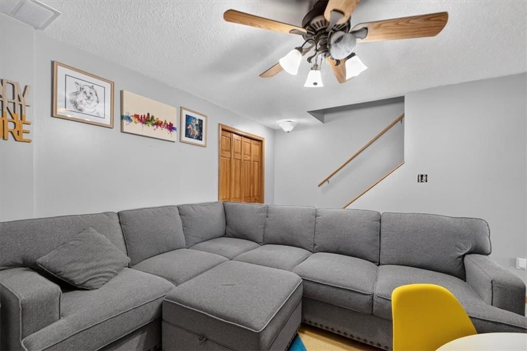1027 NE Mulberry Street — photo 36